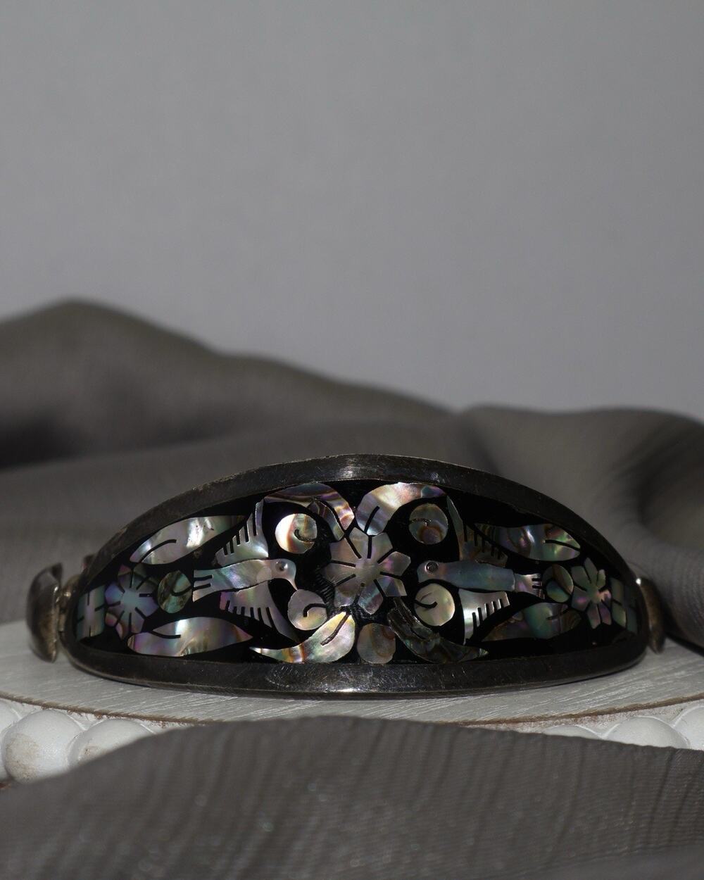 Vintage Mexico 950 Mother Of Pearl Floral & Hummingbird Bracelet 51.7G/7in